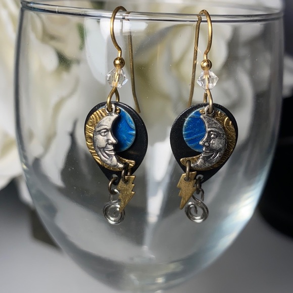 Earrings Bundle! - Picture 5 of 8